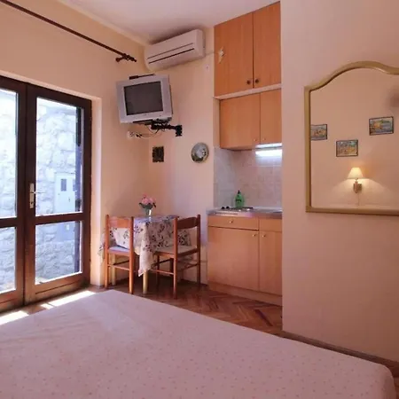 Apartmán Magda- Comfort Backside Studio With Outside Patio